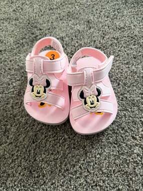 Disney Minnie Mouse Infant Sandals Pink Hook and Loop Shoes Size 3